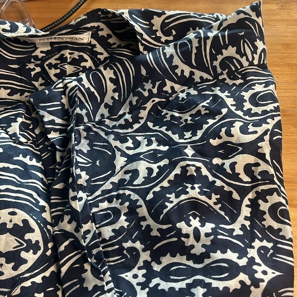 GUC Ulla Johnson- Blue and White Wrap Midi Dress. Size 2 - Picture 9 of 9